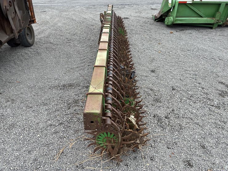 john-deere-400-image-15