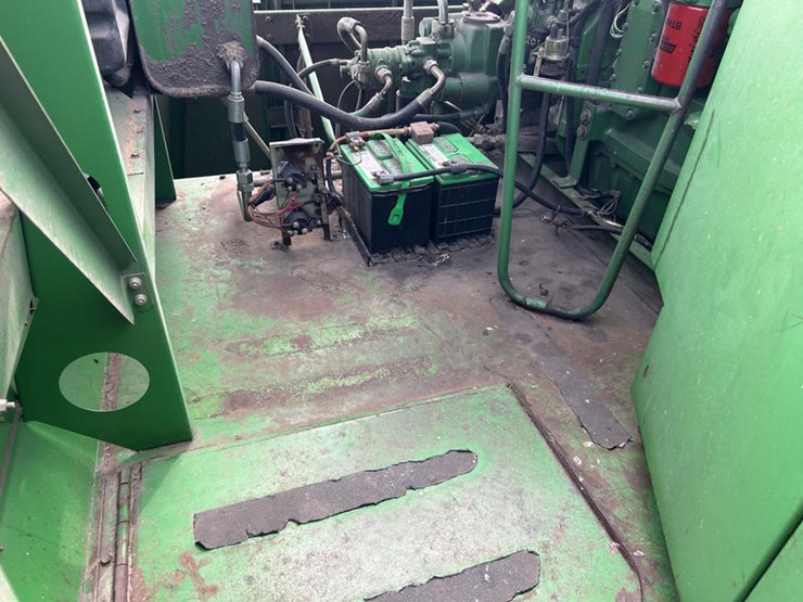 1994-john-deere-9600-image-46