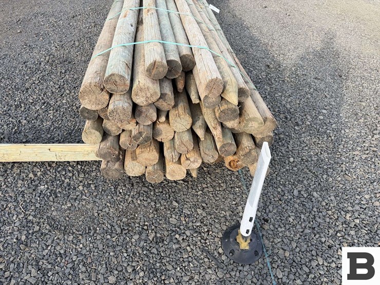 ..-wooden-posts-image-7