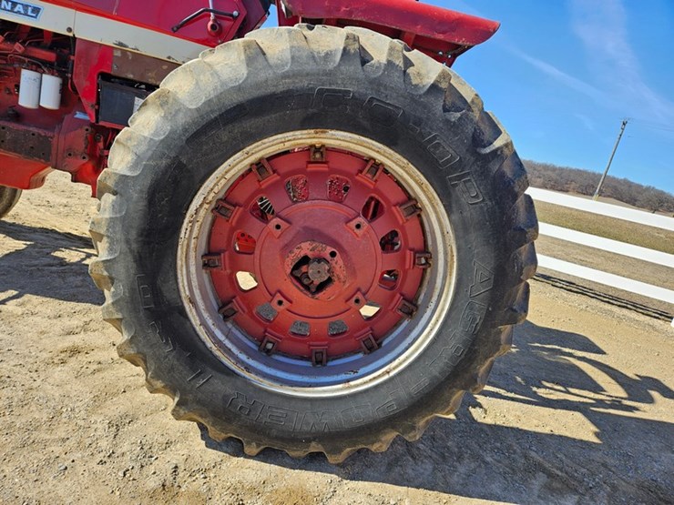 international-1066-image-34