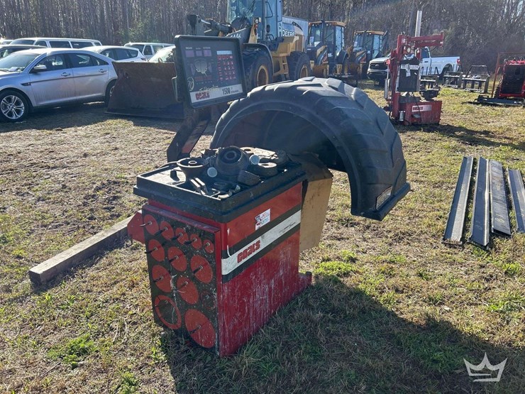 coats-1550-3d-wheel-balancer-machine-image-2