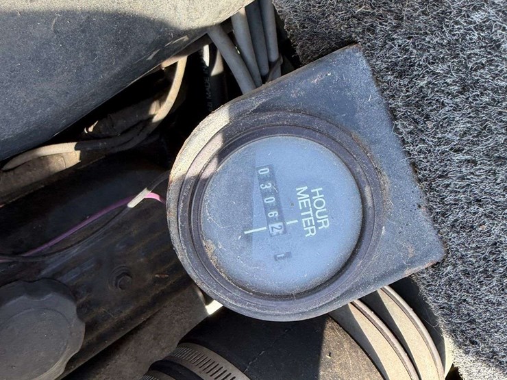 1993-reinell-19'-boat-&-1993-v/m-boat-trailers-image-30