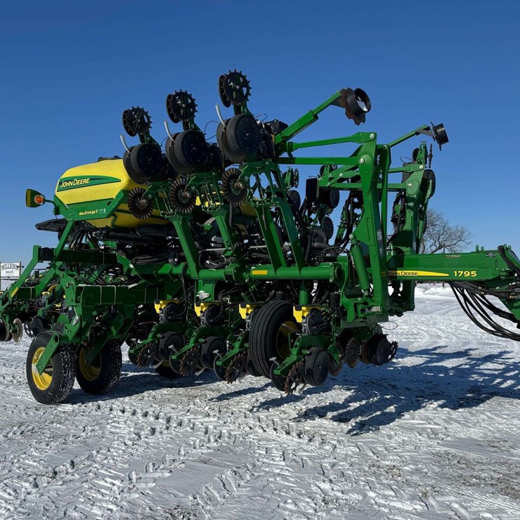 JOHN DEERE 1795