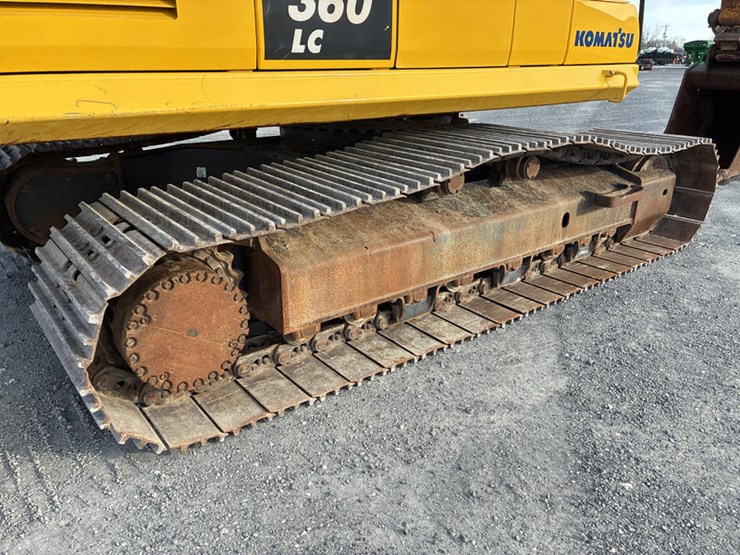 2017-komatsu-pc360-lc-11-image-44