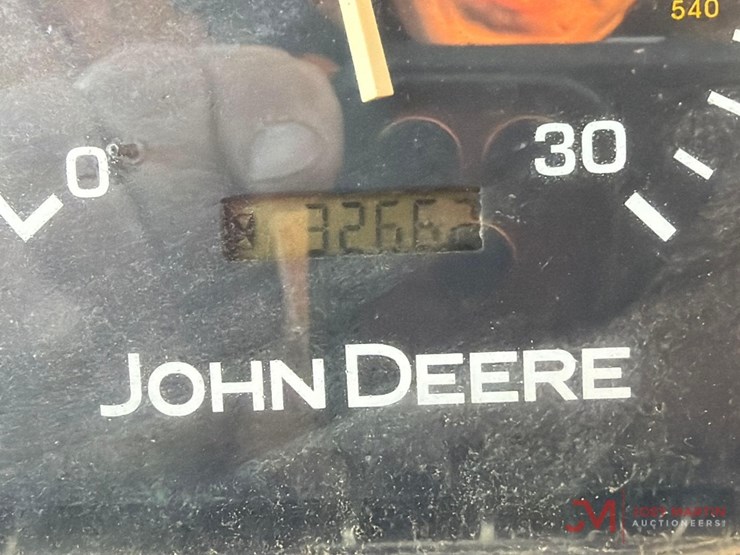 john-deere-110-image-27