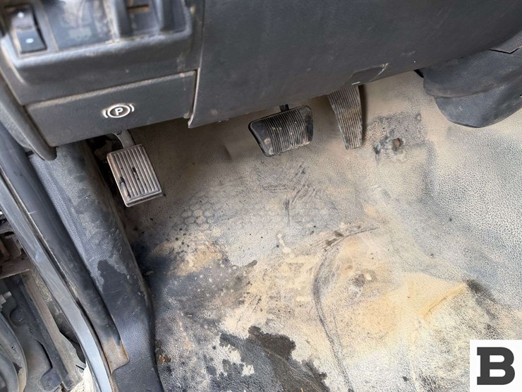 2012-dodge-2500-image-27