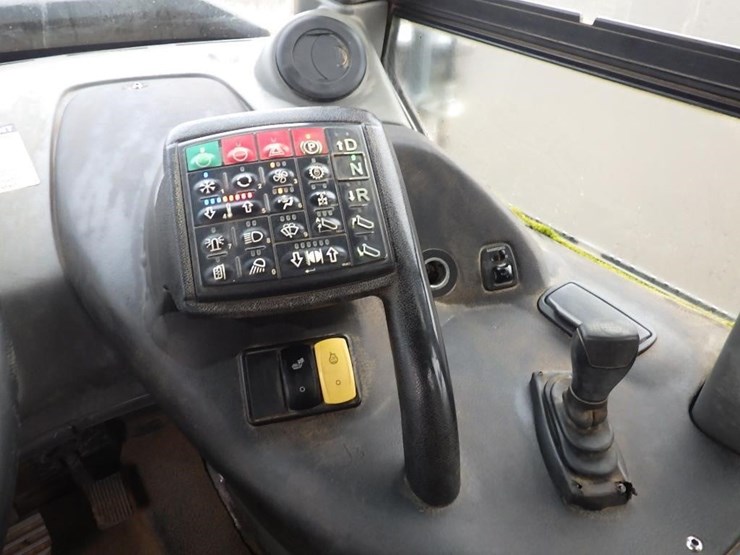 deere-300d-ii-image-34