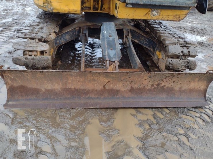 2019-deere-75g-image-19