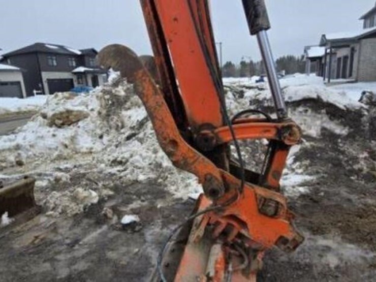 2021-kubota-kx080-4-image-17