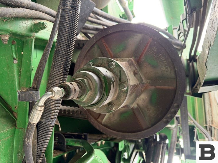 2004-john-deere-9660-sts-image-51