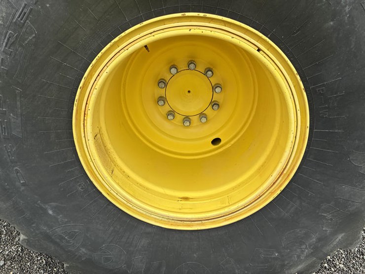 2014-john-deere-s680-image-30