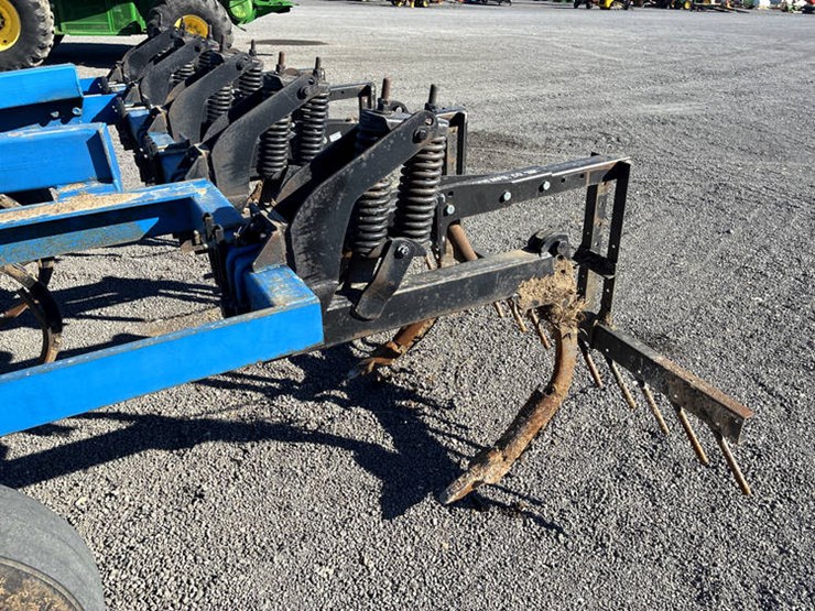 #114537-•-dmi-colter-champ-ii-9x-image-22