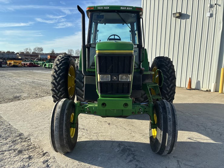1993-john-deere-7800-image-12