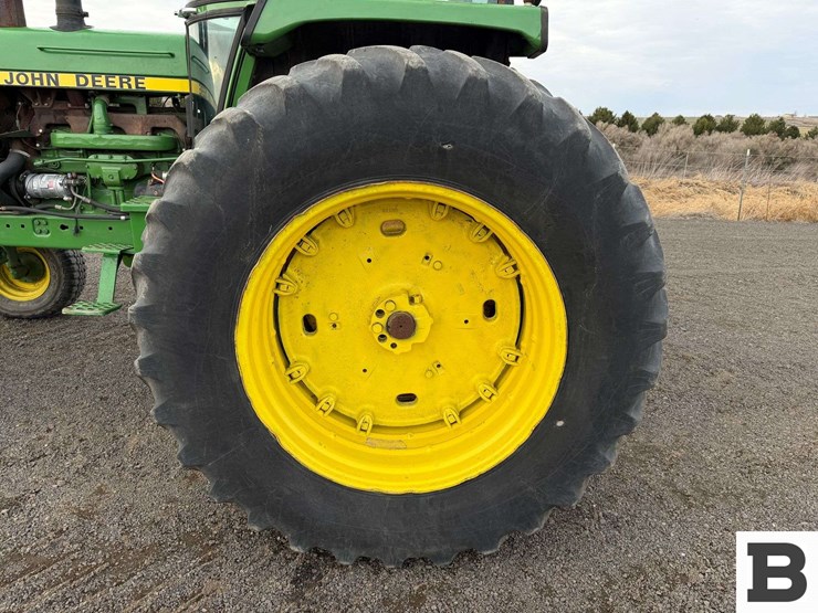 1982-john-deere-4440-image-22