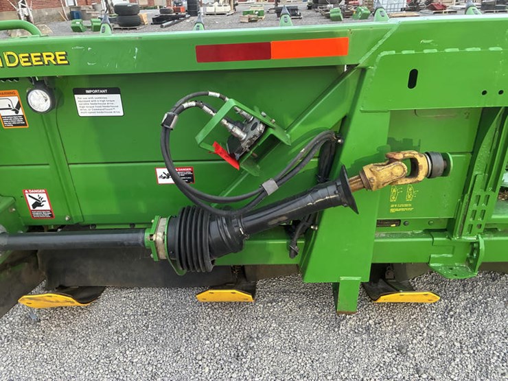 2009-john-deere-608c-image-10