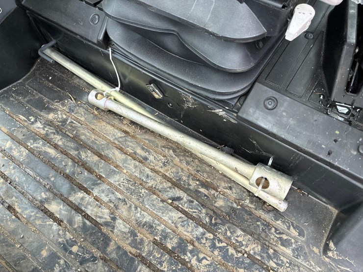 2024-kubota-m6-131-image-72