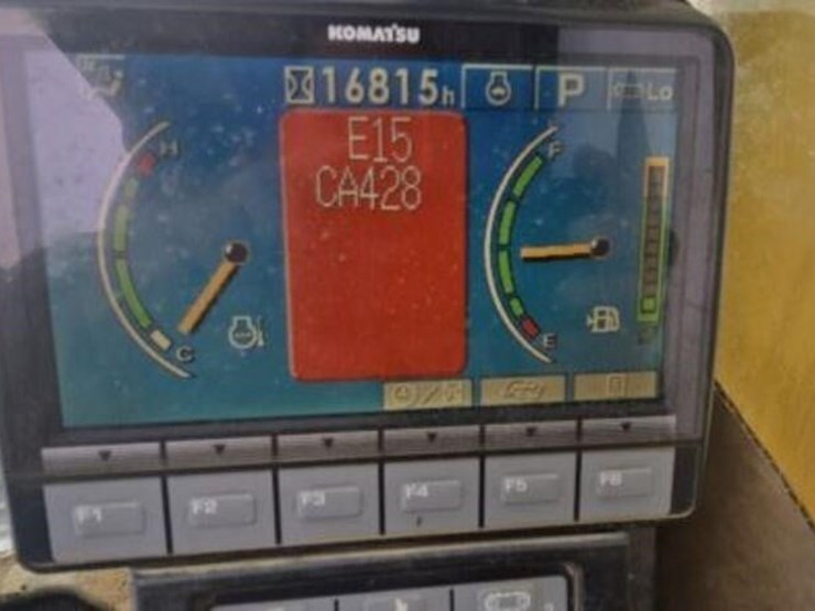 2007-komatsu-pc270-lc-8-image-45