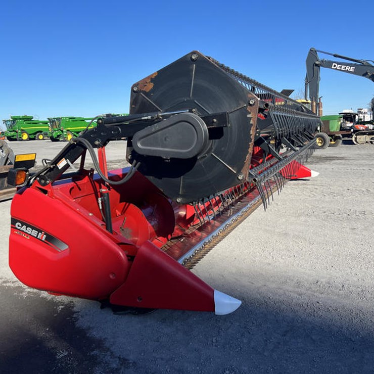2011 CASE IH 3020