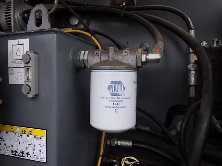 2017-skyjack-sj66t-image-13