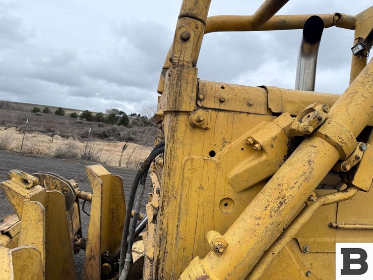 caterpillar-d6-image-15