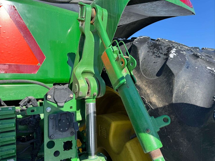 2012-john-deere-8310r-image-66