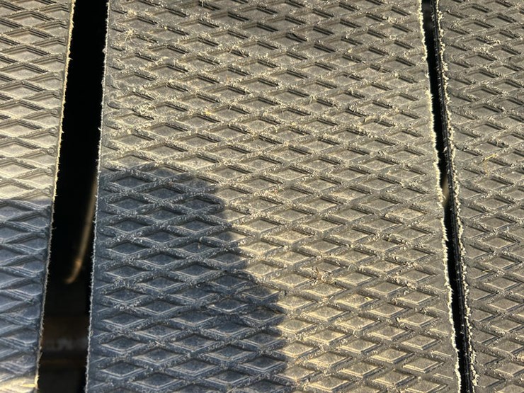 1999-john-deere-566-image-14