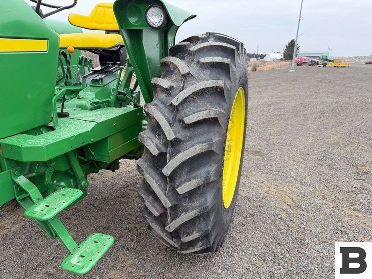 1980-john-deere-2940-image-11