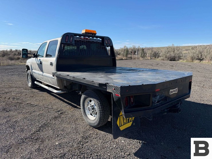 2003-gmc-2500-image-4