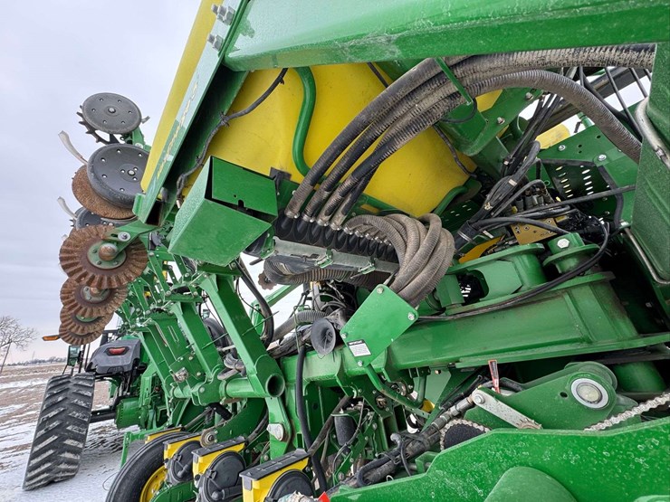 john-deere-1795-image-57