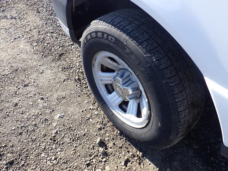 2011-ford-ranger-image-17