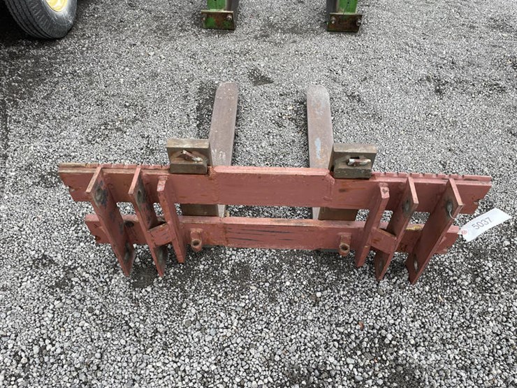 #5037-•-pallet-forks-image-7