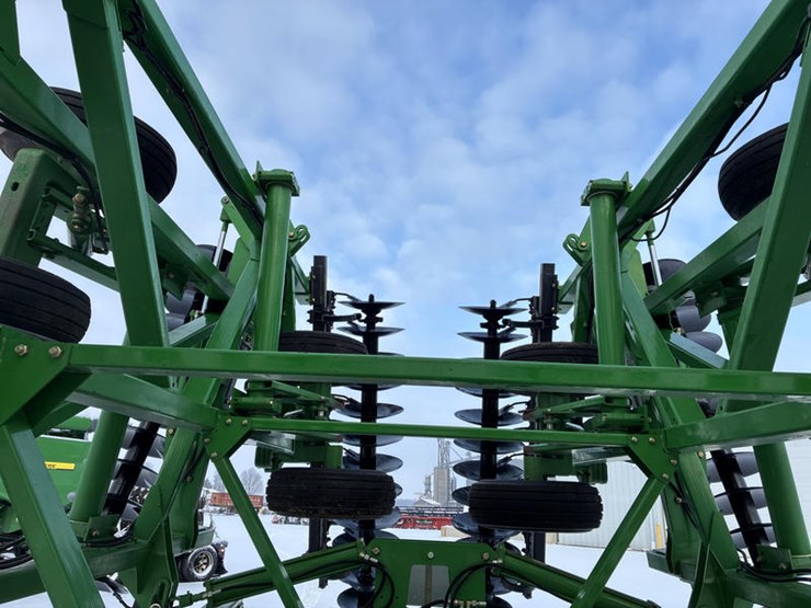 2008-john-deere-637-image-22