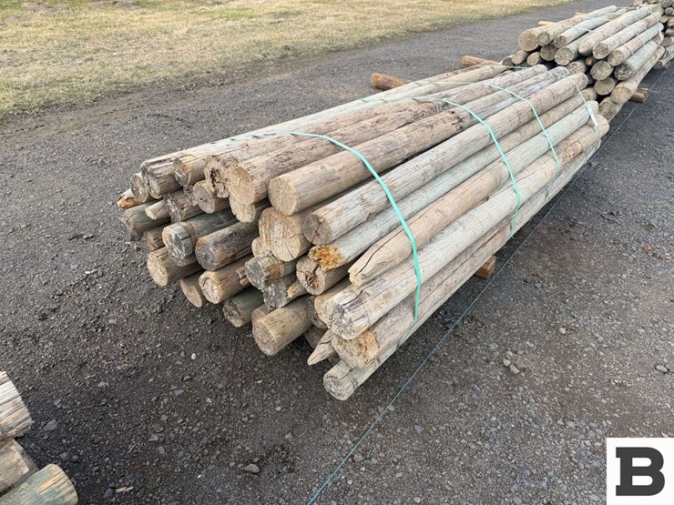 ..-wooden-posts-image-7