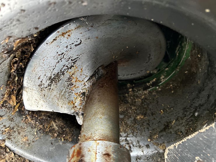 2011-john-deere-9670-sts-image-75