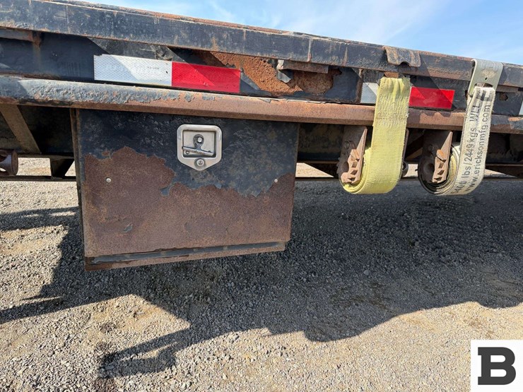 2014-pj-gooseneck-flatbed-trailer-image-24