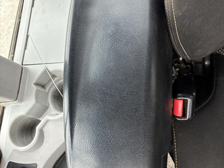 2021-caterpillar-926m-image-81