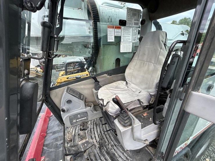 2005-gradall-xl4100-ii-image-35