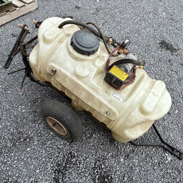 #5178 • 50 GAL POLY SPRAYER