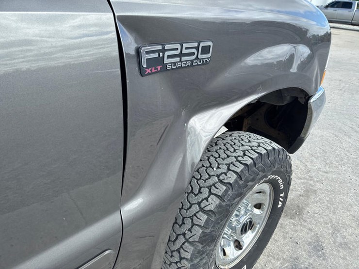 2004-ford-f250-image-17