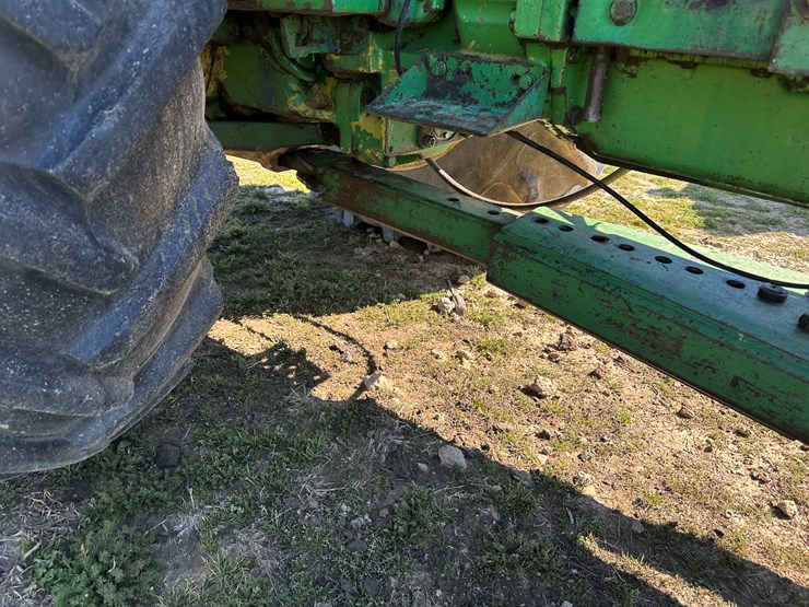 john-deere-4020-image-39