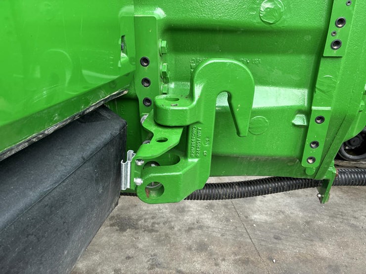 2021-john-deere-8rx-410-image-14