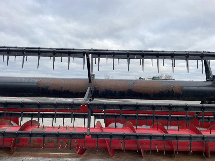 2011-case-ih-3020-image-6