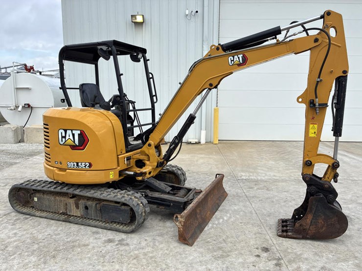 2021-caterpillar-303.5e2-cr-image-1