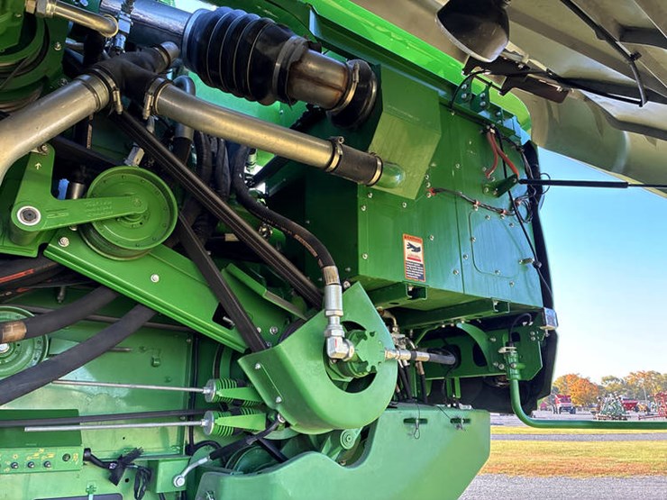 2017-john-deere-s680-image-59