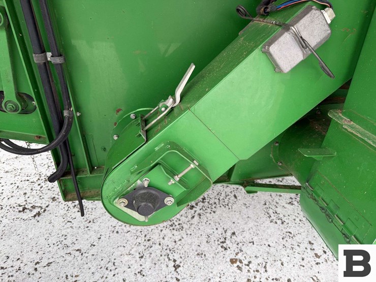 2004-john-deere-9660-sts-image-76