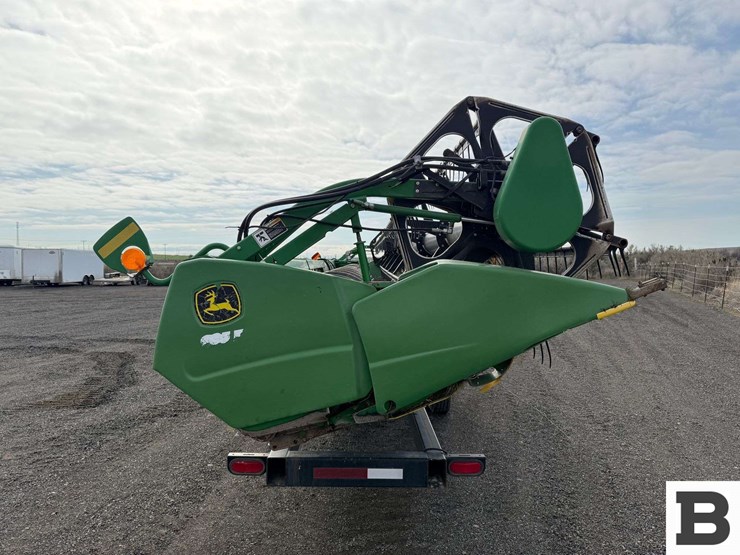 2009-john-deere-635f-image-5