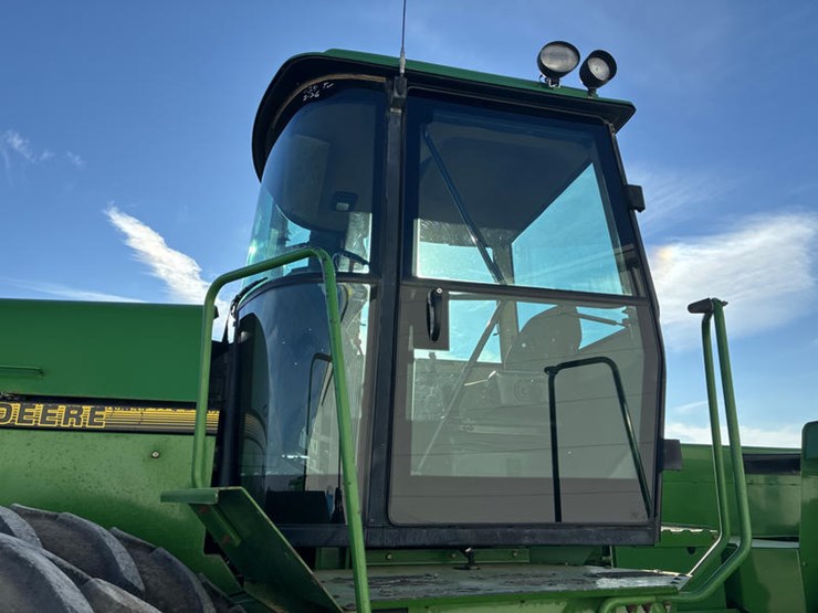 1996-john-deere-8770-image-37