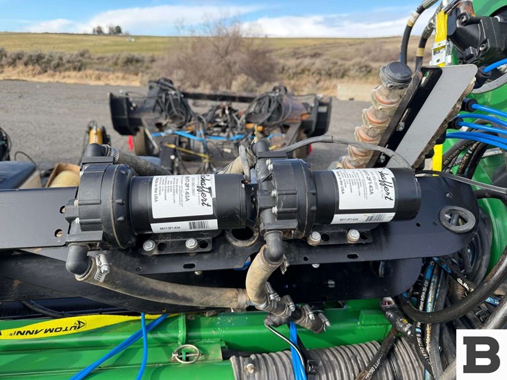 schlagel-mfg.-ripper,-implement-dolly,-great-plains-corn-planter-image-52