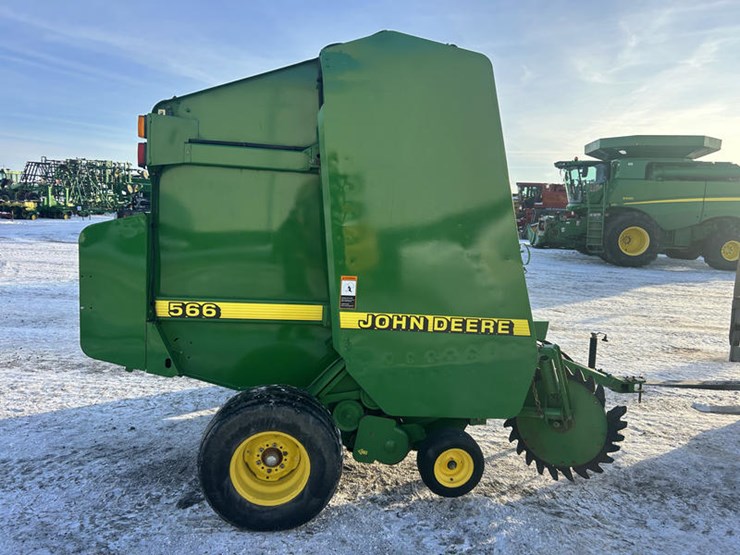 1999-john-deere-566-image-7