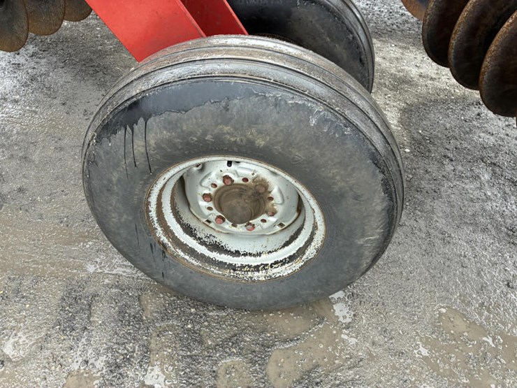 case-ih-3900-image-32